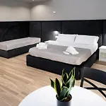 Pensionat Dimora Neapolis 4*