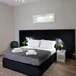 Pensionat Dimora Neapolis 4*