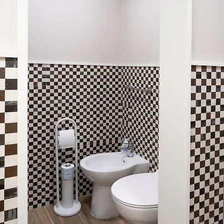 Гостевой дом Dimora Neapolis Неаполь