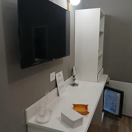 Dimora Neapolis Guest house Naples