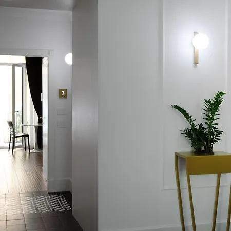 Dimora Neapolis Guest house *