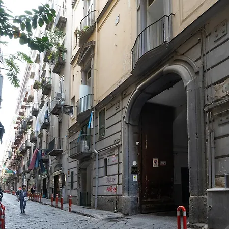 Dimora Neapolis Pensionat Neapel
