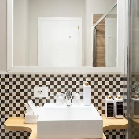 Dimora Neapolis Guest house 4*