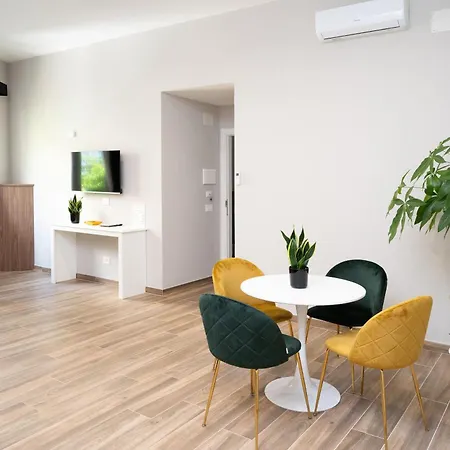 Dimora Neapolis Guest house Naples