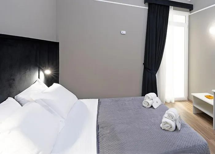 Affittacamere Dimora Neapolis 4*