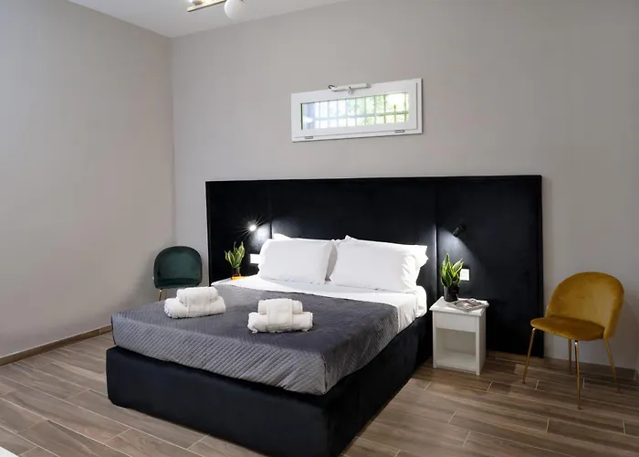 Affittacamere Dimora Neapolis 4*