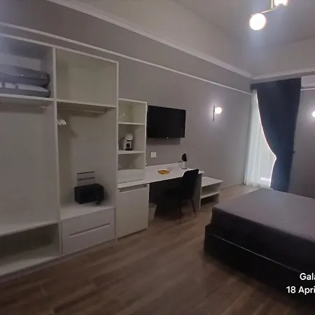 Гостевой дом Dimora Neapolis Неаполь